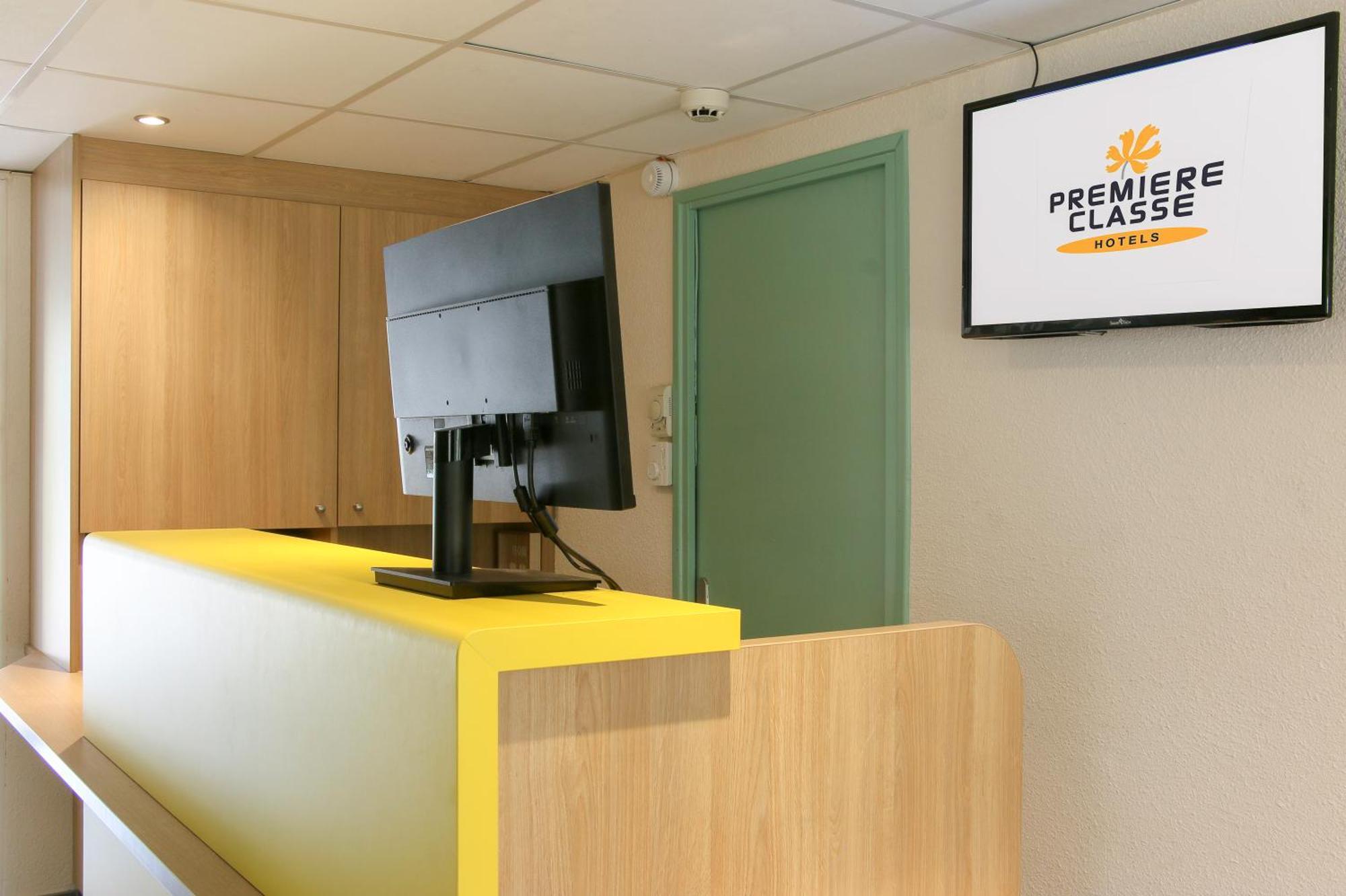 Premiere Classe Aeroport Marseille Βιτρόλ Εξωτερικό φωτογραφία