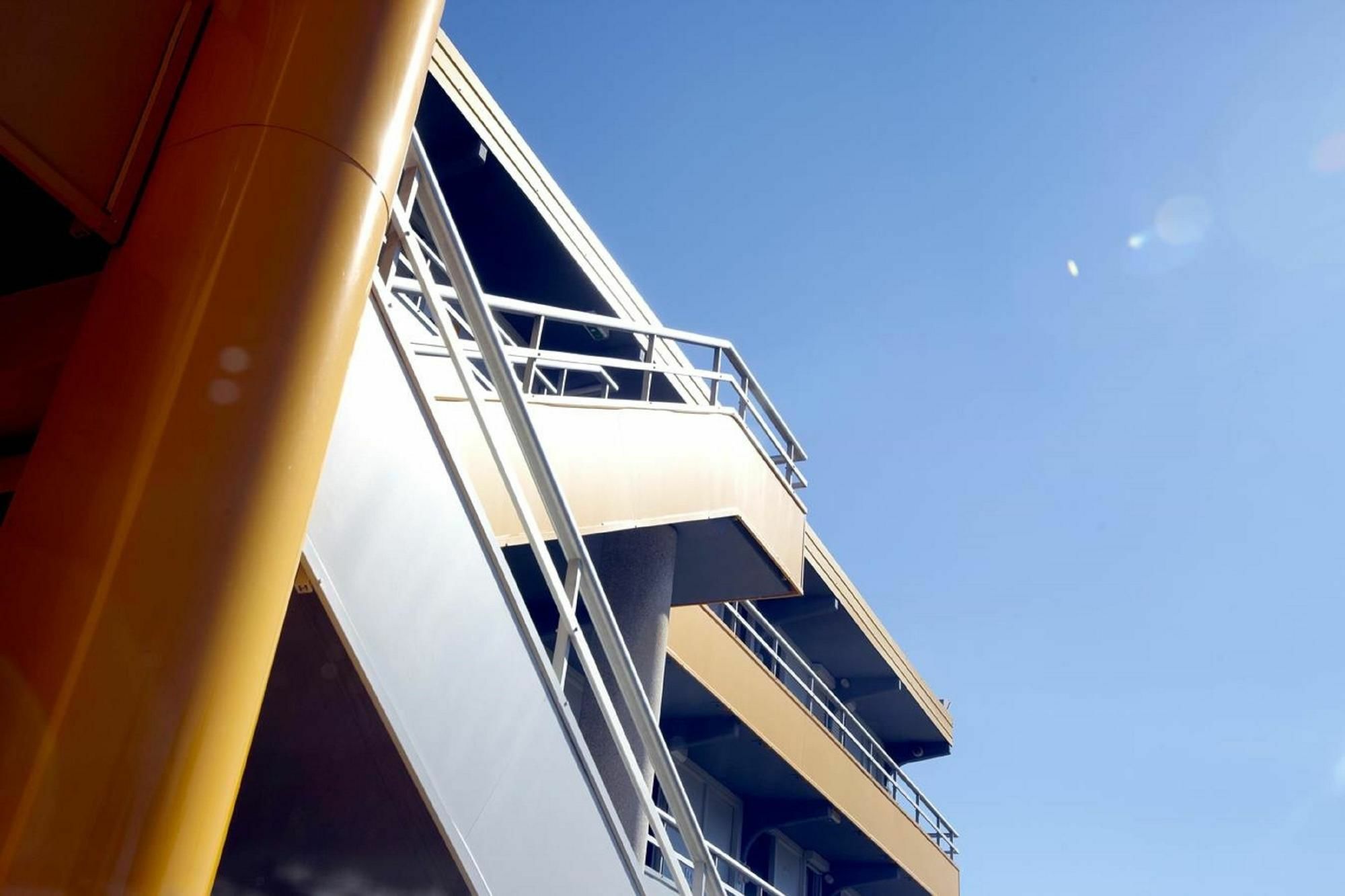 Premiere Classe Aeroport Marseille Βιτρόλ Εξωτερικό φωτογραφία